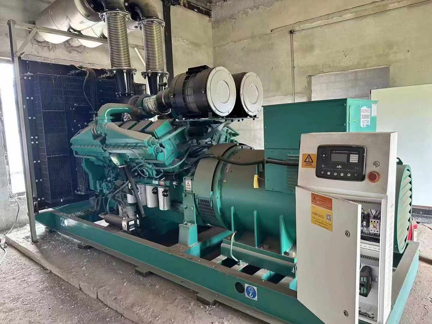 瓮安无功补偿装置的性能评估需要考虑哪些因素？