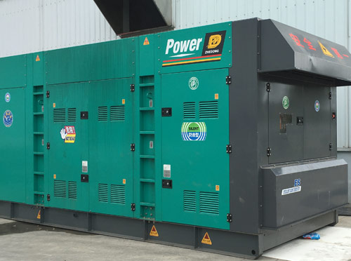 瓮安升级发电机组的过程中需要注意哪些安全事项？