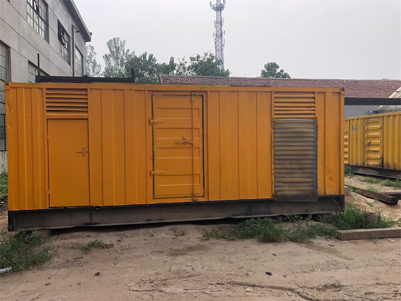 瓮安发电机出租进行负载测试时，电瓶电量不足的具体判断标准是什么？